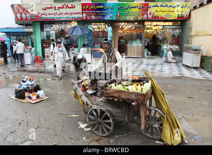 Foodseller à Kaboul, Afghanistan Banque D'Images