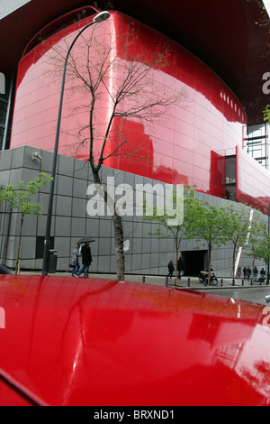 L'architecte Jean Nouvel l'EXTENSION DU MUSÉE DE LA REINE SOFIA, CALLE SANTA ISABEL, le quartier d'Atocha, MADRID, ESPAGNE Banque D'Images