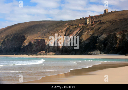 Plage de Porth chapelle près de St Agnes, côte nord des Cornouailles, Angleterre, Royaume-Uni. Banque D'Images