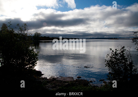 Vue du lac Manitou sur l'Île Manitoulin Banque D'Images