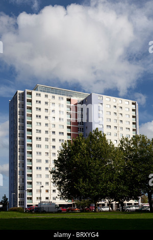 Tour de blocs d'appartements à Gosport Banque D'Images