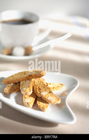 Tasse de café et biscuits Banque D'Images