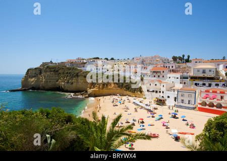 Plage de Carvoeiro, Algarve, Portugal Banque D'Images