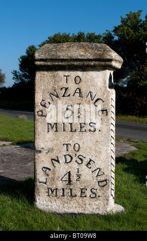 Une étape importante du 18ème siècle près de sennen, entre penzance et Lands End en Cornouailles, Royaume-Uni Banque D'Images