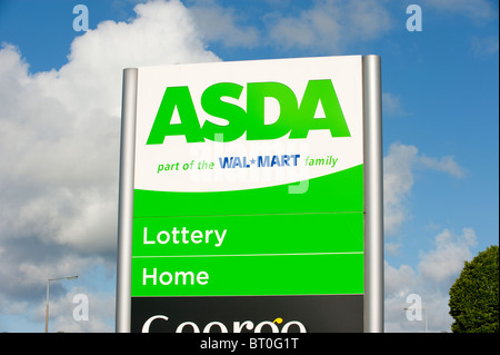 Logo de la Asda Sign Wal*Mart Accueil Loterie Banque D'Images