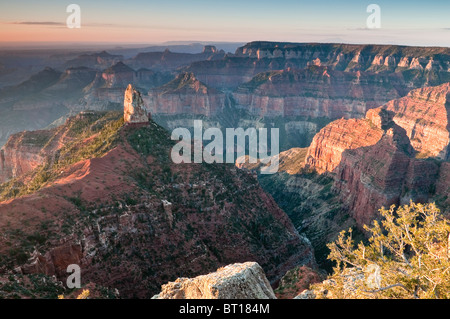 Mont Hayden, près de Imperial Point sur la rive nord du Grand Canyon, le Parc National du Grand Canyon, Arizona, USA Banque D'Images