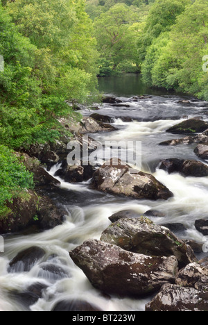 Afon Llugwy près de Capel Curig, Snowdoinia National Park, au Pays de Galles Banque D'Images