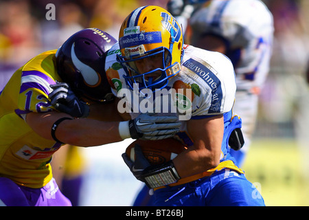 Les Vikings de Vienne battre les Giants de Graz dans un match éliminatoire EFL 38-22 le 6 juin 2010 à Hohe Warte stadium à Vienne, Autriche. Banque D'Images