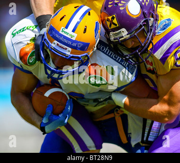 Les Vikings de Vienne battre les Giants de Graz dans un match éliminatoire EFL 38-22 le 6 juin 2010 à Hohe Warte stadium à Vienne, Autriche. Banque D'Images