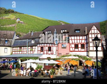 Place du marché historique de la ville médiévale, Bernkastel, Mosselle Valley,Allemagne Banque D'Images