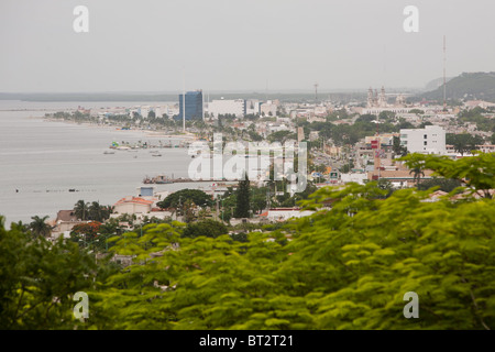 Vue de la ville de Campeche à partir du toit de Fuerte San Miguel San Miguel (Fort) au Mexique Banque D'Images