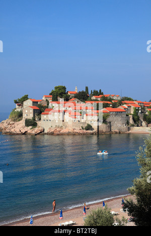 Le Monténégro, Sveti Stefan, Aman Resort, la plage, les gens, Banque D'Images