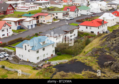 Dans l'écoulement de lave volcanique Heimaey ville qui a presque détruit la ville, les îles Westman, Islande. Banque D'Images