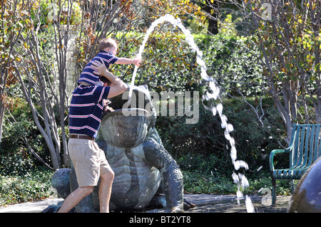 Père et fils, Arboretum de Dallas, Texas, USA Banque D'Images