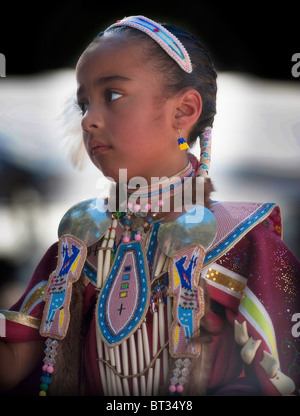 Une jeune fille américaine native Chumash Banque D'Images