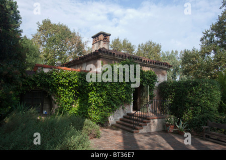 Vue extérieure de El Molino Viejo, Le Vieux Moulin, San Marino, Californie, États-Unis d'Amérique Banque D'Images