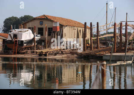 Chioggia, Canal St Dominique, chantier, lagune, Venise, Italie Banque D'Images