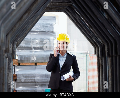 Ingénieur en construction site féminin Banque D'Images