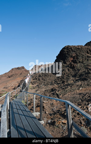 Îles Galapagos, en Équateur. La randonnée sur l'île Isla Bartolomé (Barthélemy). Banque D'Images