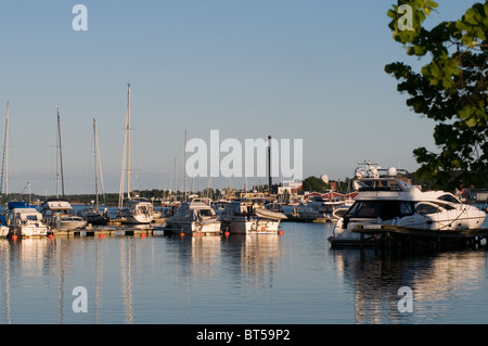 Västervik Comté de Kalmar est de la suède du sud-est de l'eau d'été de la ville suédoise de la mer baltique Mer Sweden Gamblebyviken t pittoresque Banque D'Images