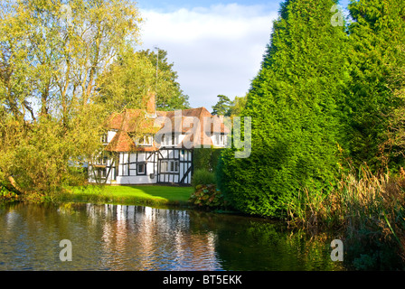 Cottage anglais Banque D'Images