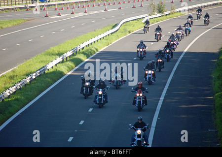 Harley Davidsons et autres motos dans le cadre de l'événement 2010 le pont Hoggin Banque D'Images