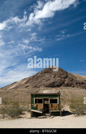 La ville fantôme de rhyolite hangar vert nevada usa Banque D'Images