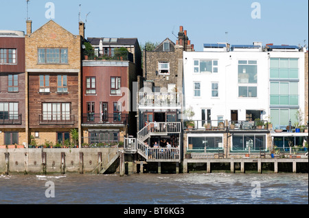 Maisons Riverside - Tamise - Limehouse - Londres Banque D'Images