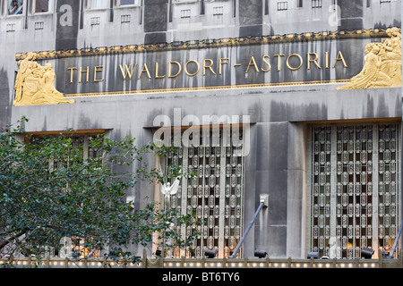 Le Waldorf Astoria sur Park Avenue New York USA Banque D'Images