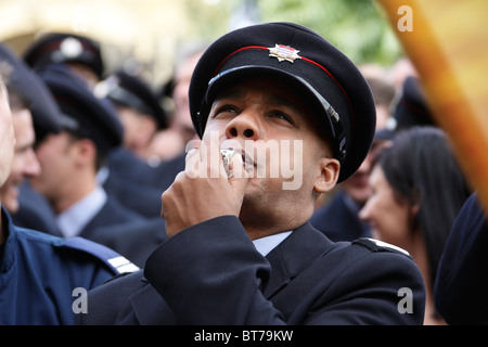 Protestant contre Londres Fireman Banque D'Images