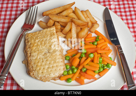 Steak pie repas prêt Banque D'Images