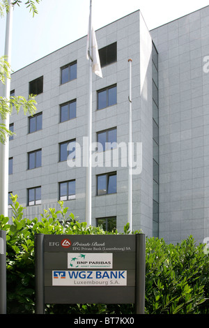Siège social de la WGZ Bank, BNP Paribas, EFG Private Bank au Luxembourg, Europe Banque D'Images