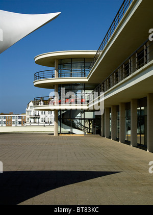 De La Warr Pavilion Bexley sur Mer (tourné avec un dos numérique moyen format) Banque D'Images