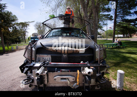 Un storm chaser's truck dans Kimball, Nebraska, USA, 7 juin 2010. Banque D'Images