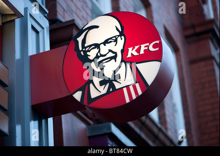 KFC Kentucky Fried Chicken logo enseigne lumineuse Banque D'Images