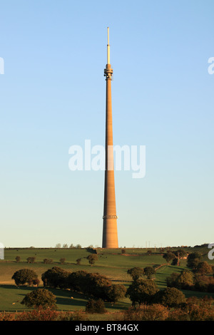 Emley Moor mât de télévision, près de Huddersfield dans le Yorkshire de l'Ouest, qui est la plus haute structure permanente en Grande-Bretagne Banque D'Images