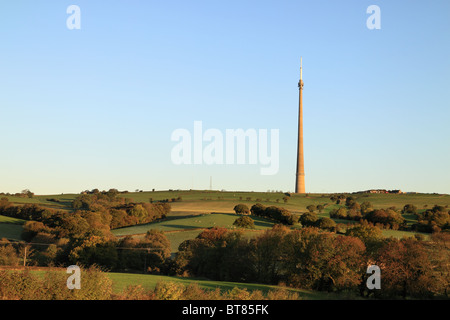 Emley Moor mât de télévision, près de Huddersfield dans le Yorkshire de l'Ouest, qui est la plus haute structure permanente en Grande-Bretagne Banque D'Images