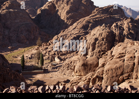 Elijah's Plateau à djebel Musa ou le mont Sinaï près de Saint Katherine ou El village Miga, Sinaï, Égypte, Afrique, Banque D'Images