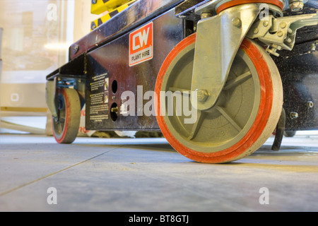 Roues sur base d'une plate-forme mobile utilisé dans le bâtiment et la construction Banque D'Images