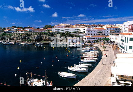 Bateaux de pêche en Es Castell, Minorque, Iles Baléares, Espagne Banque D'Images