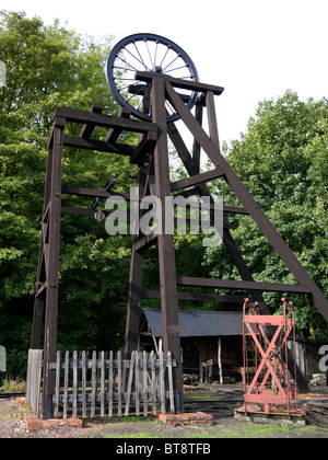 Haut de l'arbre d'une mine de charbon à la Black Country Living Museum Dudley West Midlands UK Banque D'Images