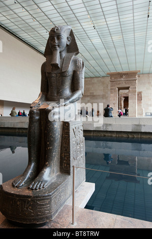 Temple de Dendur Metropolitan Museum of Art à Manhattan , New York City, USA Banque D'Images