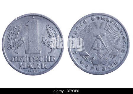 Objet sur blanc - Deutsche mark coins close up Banque D'Images