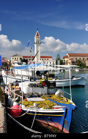 Vue sur le port vénitien de clocher, montrant la ville de Zakynthos, Zante, îles Ioniennes, Grèce Banque D'Images