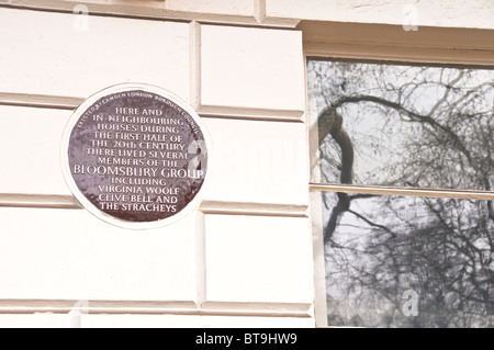 Plaque sur une maison dans la région de Gordon Square ; une Gedenkplakette einem Haus à Bloomsbury Banque D'Images