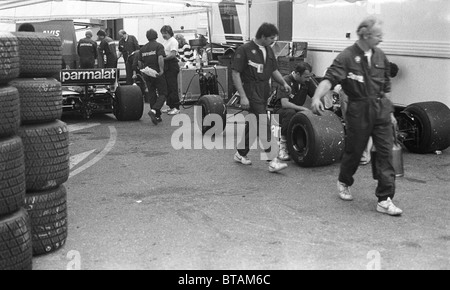 Brabham Parmalat. FI photos du Grand Prix de Monaco 1985. En reregardant les jours où les fans pourraient vraiment être impliqués dans le sport. Banque D'Images