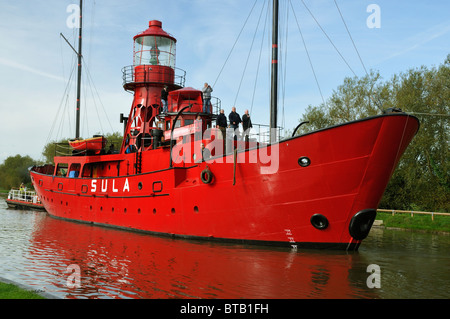 Sula Lightship sur le Canal de la netteté à Gloucester. D'abord sous le nom de mépris, lancé en 1959 et utilisé dans l'estuaire Humber Banque D'Images