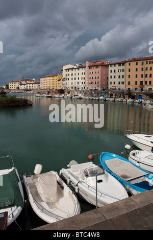 Livourne Livourne traditionnellement appelé en anglais, est une ville portuaire sur la mer Ligure, à l'extrémité ouest de la Toscane, Italie. Banque D'Images