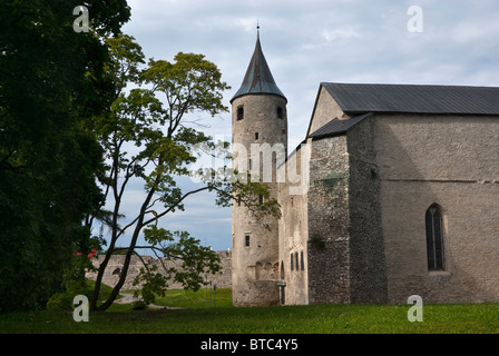 Ruines du château épiscopal Haapsalu Banque D'Images
