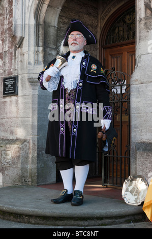 David Craner (Beaminster) concurrence dans le Dorset 2010 crieur public la concurrence. David a été placé 2ème. Banque D'Images